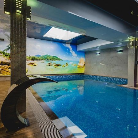 Avena Apartment นีคอร์เซ ภายนอก รูปภาพ