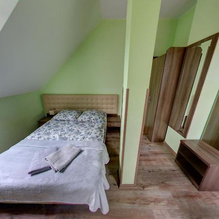 Avena Apartment นีคอร์เซ ภายนอก รูปภาพ