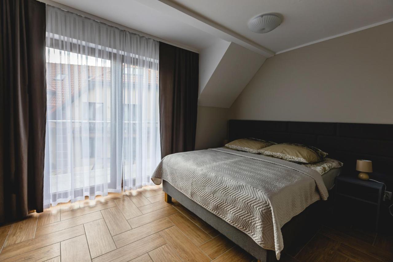 Avena Apartment นีคอร์เซ ภายนอก รูปภาพ