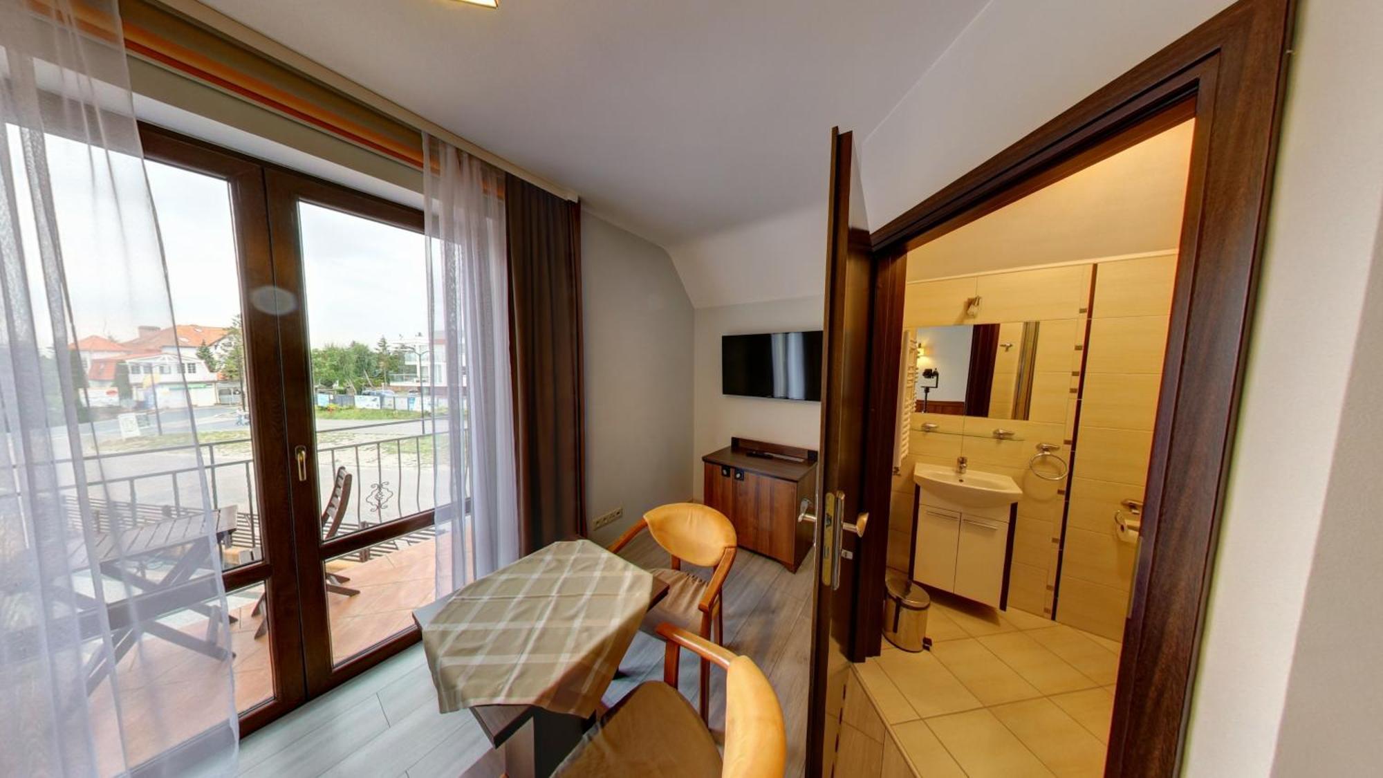 Avena Apartment นีคอร์เซ ภายนอก รูปภาพ
