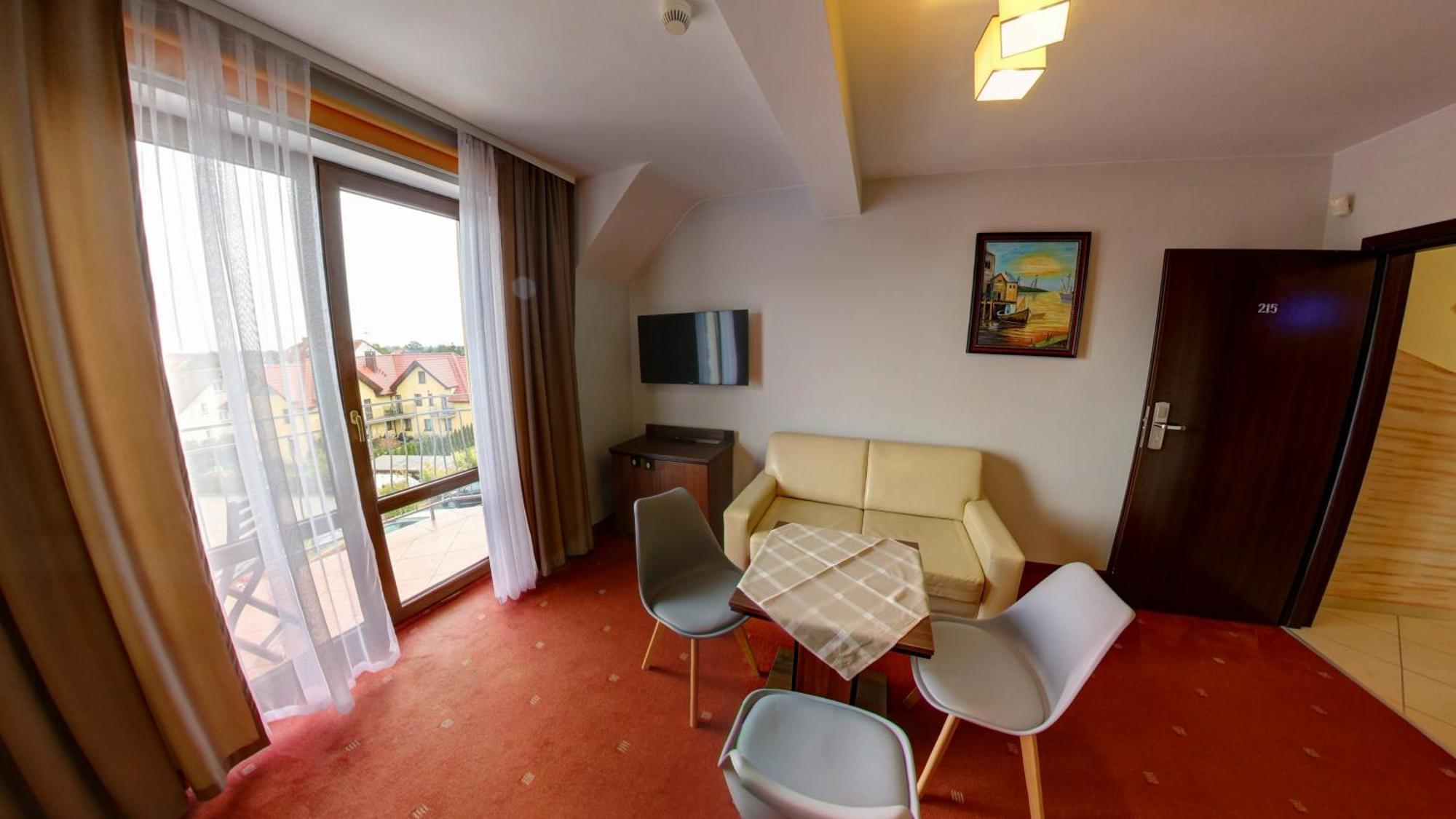 Avena Apartment นีคอร์เซ ภายนอก รูปภาพ