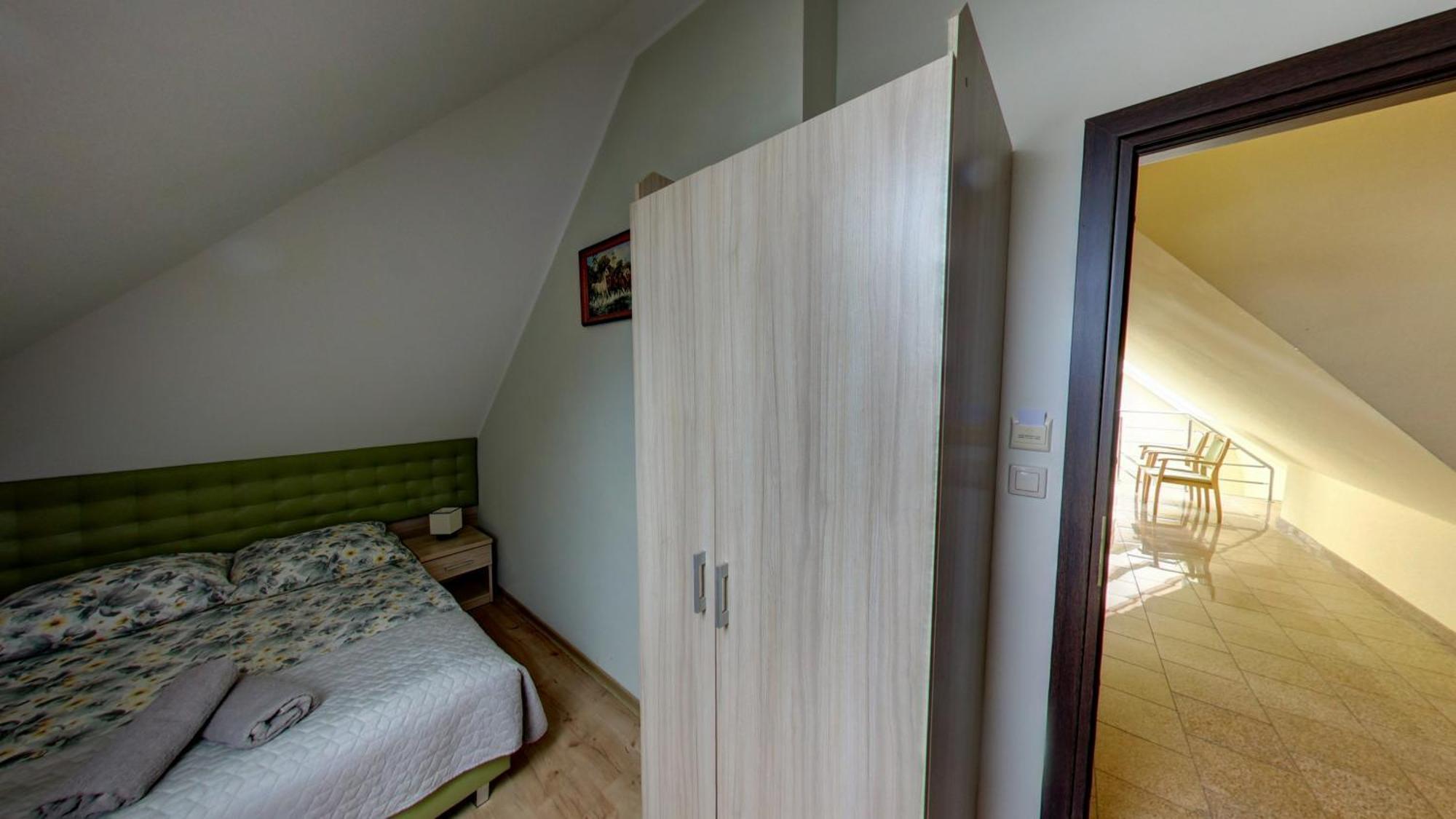Avena Apartment นีคอร์เซ ภายนอก รูปภาพ