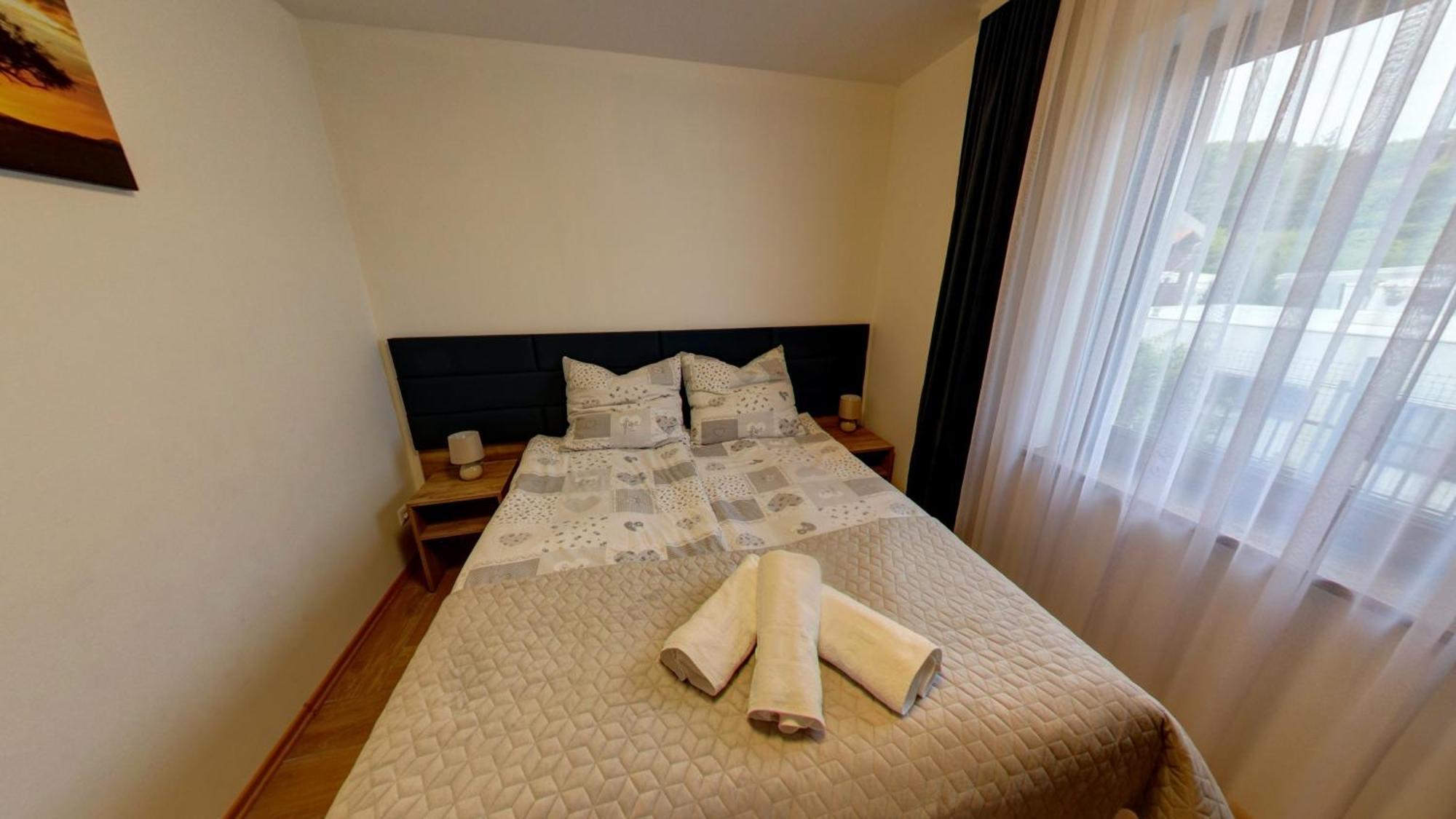 Avena Apartment นีคอร์เซ ภายนอก รูปภาพ