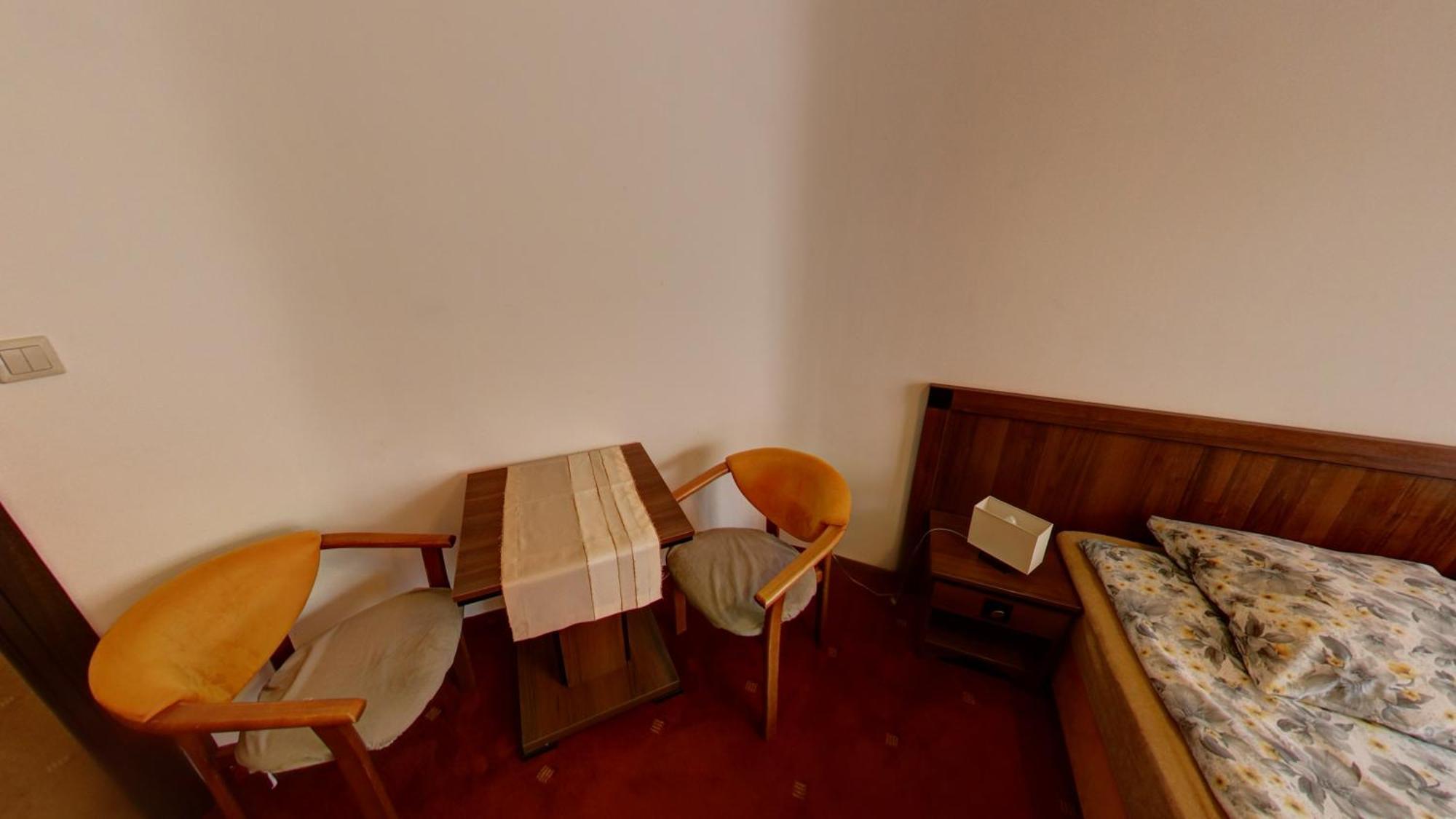 Avena Apartment นีคอร์เซ ภายนอก รูปภาพ