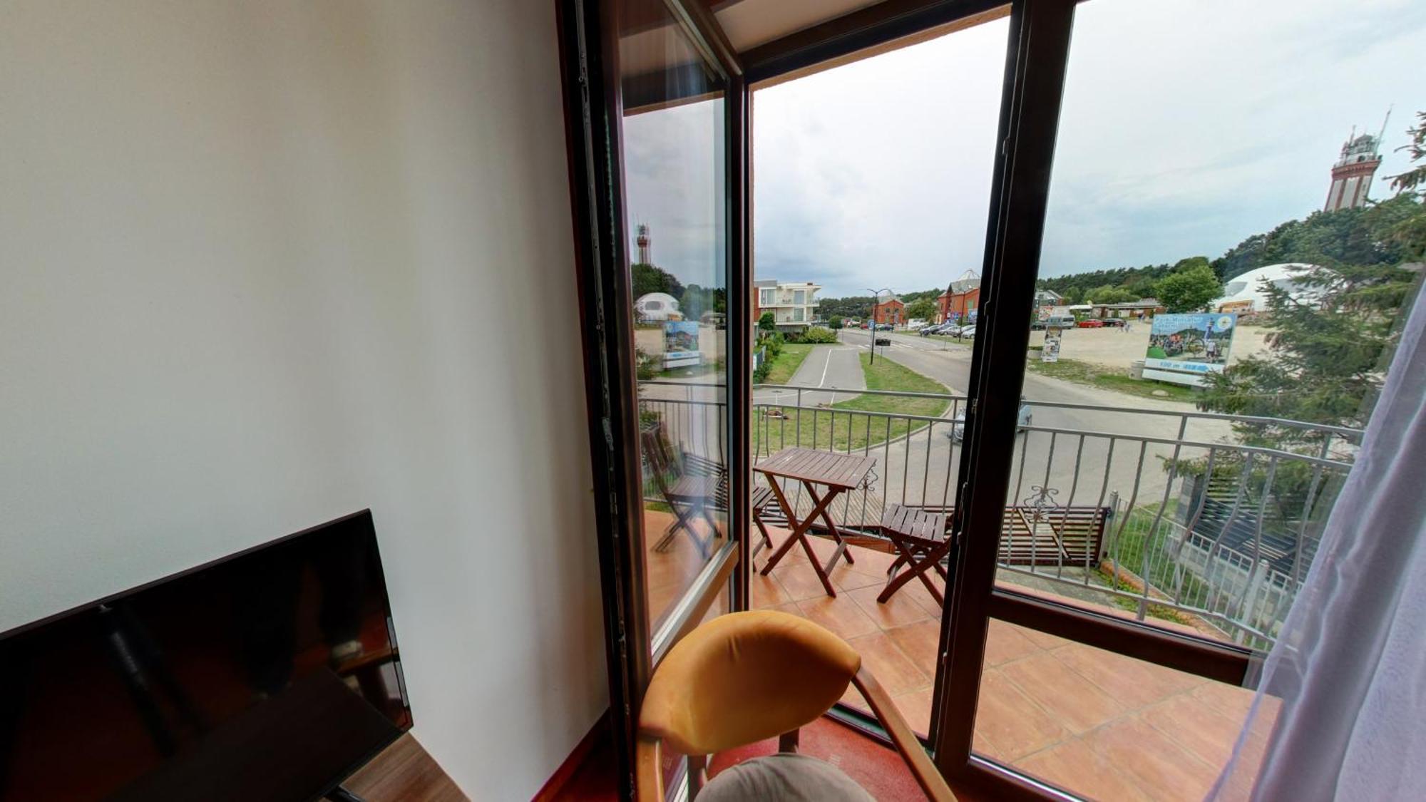 Avena Apartment นีคอร์เซ ภายนอก รูปภาพ